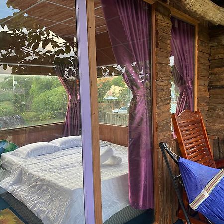 Old Straw House - Nation Apartment Кат Тиен Екстериор снимка